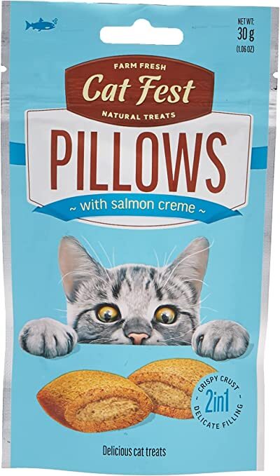 Cat Fest Pillows With Salmon Cream