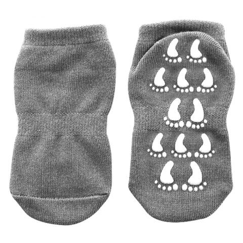 Small baby hot sale socks