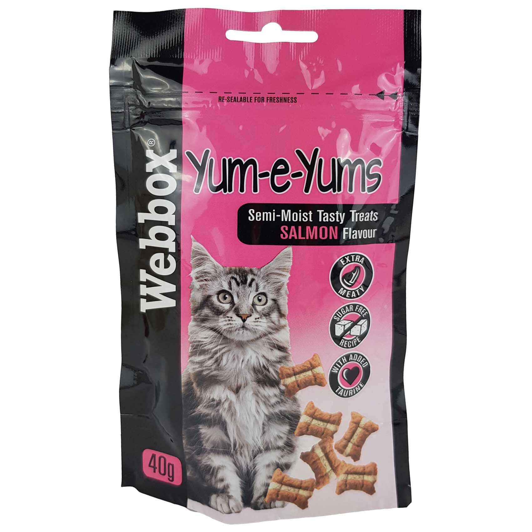 Buy box YumeYums Salmon Cat Treats 40g Online Shop on Carrefour UAE