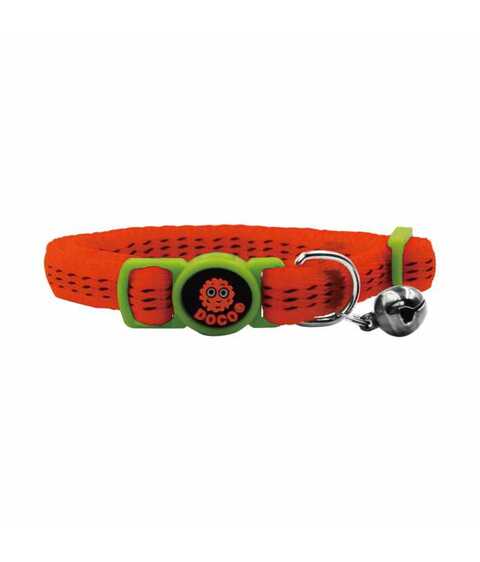 Orange collar outlet