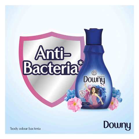 Downy Anti-Bacterial Concentrate Fabric Softener 880ml x Pack of 2