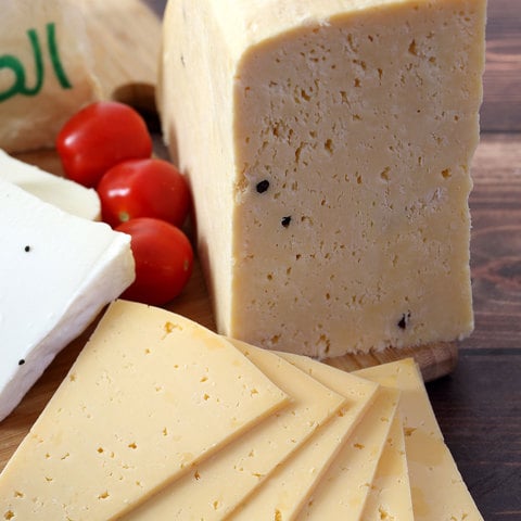 Roomy Mature Cheese
