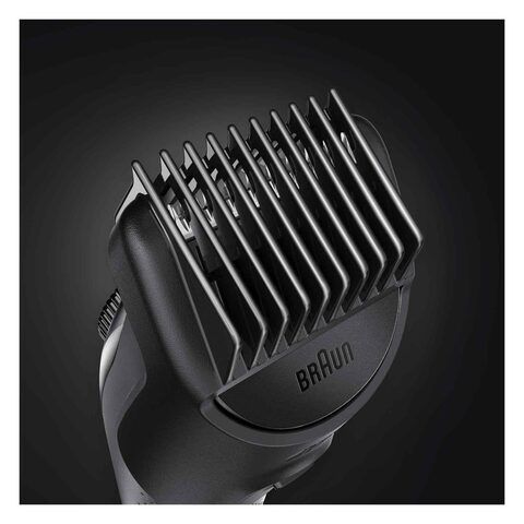 Braun Beard Trimmer and Hair Clipper, Fully washable Precision dial and 2 combs, 39 length settings from 1-20mm in 0.5mm increments, Free Gillette Fusion5 ProGlide razor. (BT3240)