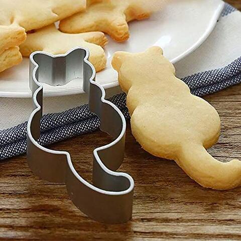 Generic Soldout 2 Pcs Cat Shaped Aluminium Mold Sugar Craft Cake Cookie Pastry Baking Cutter Mould Support (Pack Of 2)