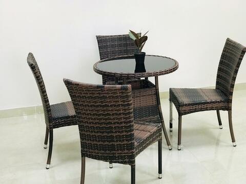 Wicker deals chair set