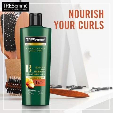 TRESemm&eacute; Botanix Curl Hydration With Shea Butter And Hibiscus Natural Shampoo White 400ml