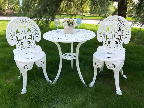 White cast discount iron patio set