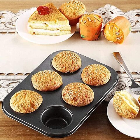 Oven cake outlet pan