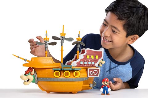 Nintendo Super Mario Deluxe Bowser Airship Playset with 5 Figures and 4 Accessories Batteries Included