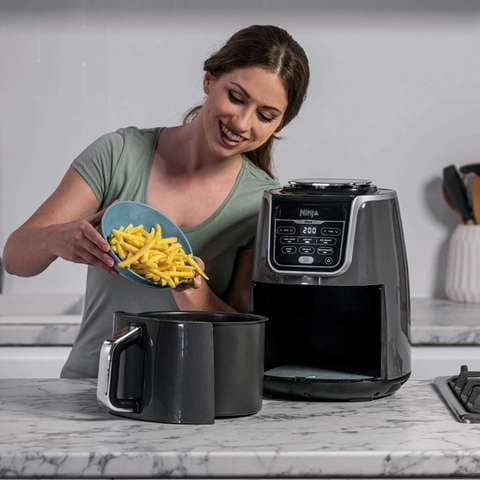 Buy Ninja 4-Quart Air Fryer 1550W AF100 Online - Shop Electronics &  Appliances on Carrefour UAE