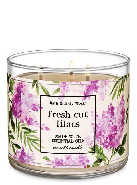 اشتري Bath  Body Works- Fresh Cut Lilacs 3-Wick Candle, 411 GM في الامارات