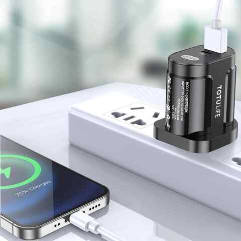 Totu Life Pure Series Wall Charger Black
