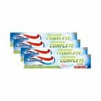 اشتري Aquafresh Extra Fresh Complete Care Toothpaste White 100ml Pack of 4 في الامارات