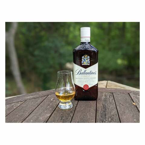 Ballantines Finest Blended Scotch Whisky 1L