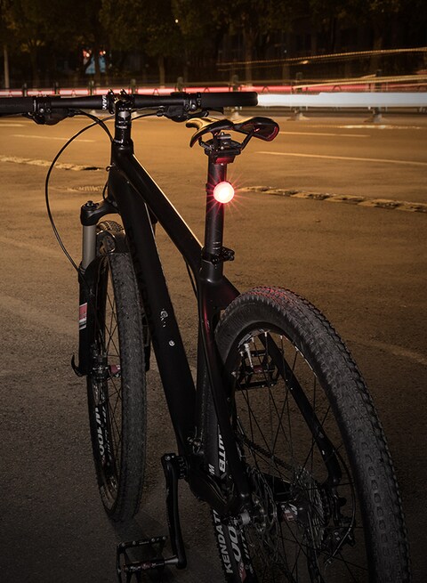 ROCKBROS 矽膠自行車尾燈 3 種模式防水 LED 警示小夜燈