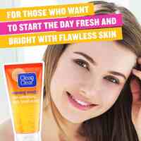 Clean &amp; Clear Skin Energising Daily Facial Scrub 150ml