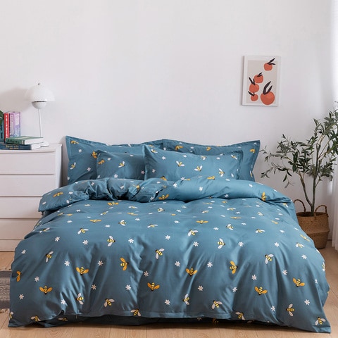 Duvet cover with 4 best sale pillow cases