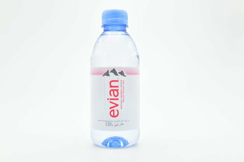 Buy Evian Natural Mineral Water 330ml Online - Shop Beverages on Carrefour  Saudi Arabia