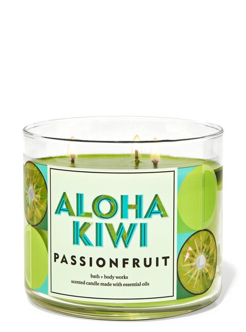 اشتري Bath  Body Works- Aloha Kiwi Passionfruit 3-Wick Candle, 411 GM في الامارات