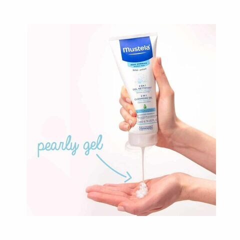 Mustela 2-In-1 Hair And Body Cleansing Gel White 200ml