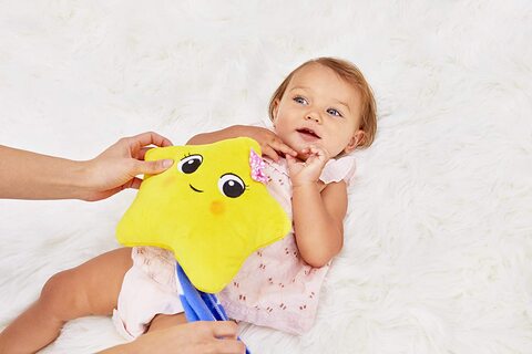 Little baby bum musical deals cuddlers twinkle star plush