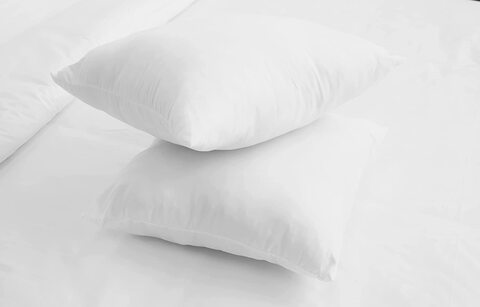 Maestro Cushion Filler Polythene outer fabric, 350 grams hollow fiber filling, Size: 40 x 40, White
