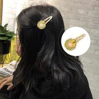 Aiwanto Hair Pin Hair Clips Beautiful Flower Glittering Hair Accessories For Girls Kids (2Pcs)
