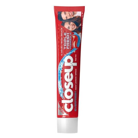 Close Up Triple Fresh Formula Toothpaste  Cool Breeze  120ml