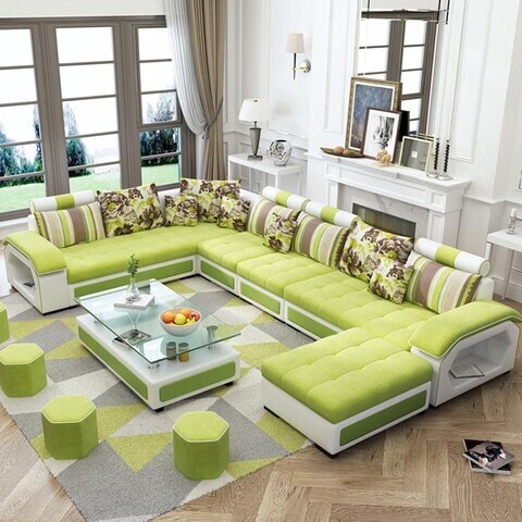 Living room store with chaise