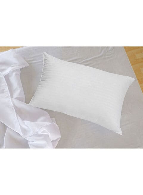 White sales pillow set