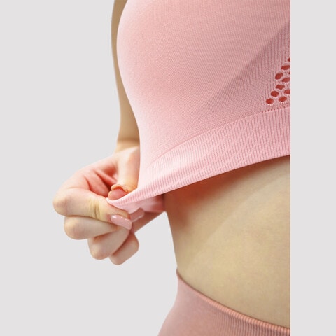 Buy Kidwala Women's Sports Bra, Activewear Round neck Racerback Top Workout  Gym Yoga Outfit for Women (X Large, Pink) Online - Shop on Carrefour UAE