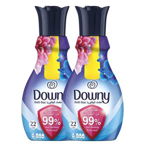 Downy Anti-Bacterial Concentrate Fabric Softener 880ml x Pack of 2