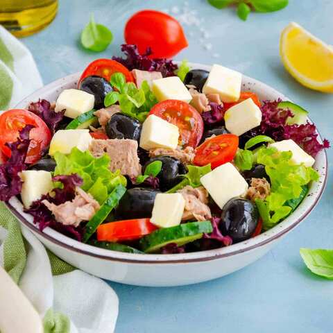Buy Roly Olive Salad (Per Kg) in Saudi Arabia