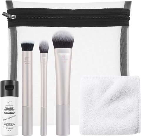 Buy Real Techniques - Foundation brush Seamless Complexion - 241