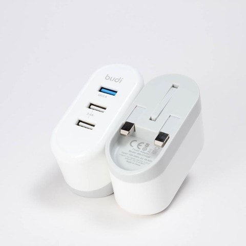 Buy BUDI FAST CHARGER 3 USB PORTS QC 3.0 M8J315QU 4X FASTER Online - Shop Smartphones, Tablets & Wearables on Carrefour UAE