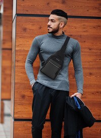 Men&#39;s Chest Bag, Suitable for Outdoor Sports, Leisure and Travel, Canvas Fabric, with Earphone Hole