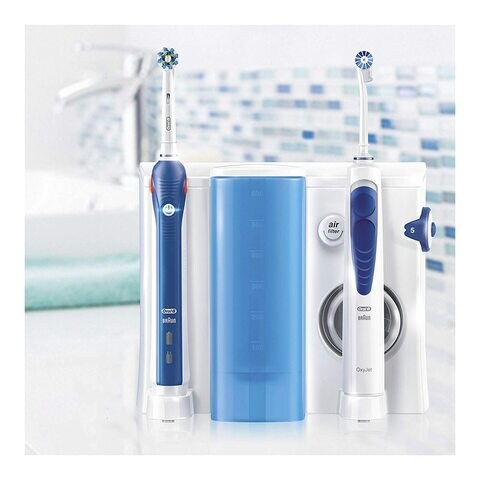 Oral-B Oxyjet Professional Cleaning System With Pro 2000 Electric Toothbrush Kit 501.535.2 White