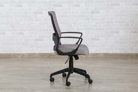 Office chair deals under 2000