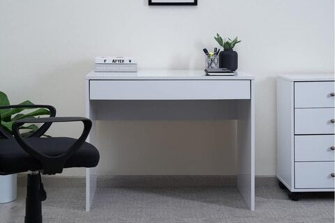 White desk with on sale drawers cheap