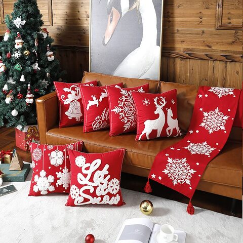 Outdoor christmas outlet pillow covers