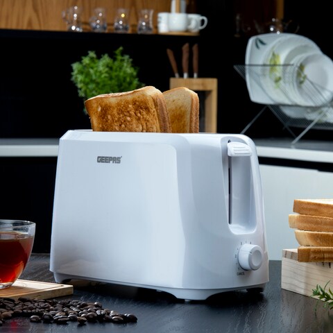 Geepas 2 Slice Bread Toaster With 6 Level Browning Control, 650W