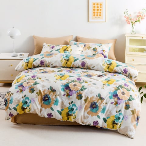 Yellow on sale bedding queen