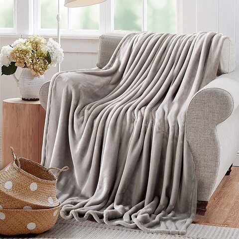 Buy Generic Reafort Ultra Soft Flannel Fleece Royal Plush Velvet Lightweight  Living Room/Bedroom Warm Blanket (Silver Grey, Full/Queen) Online - Shop  Home u0026 Garden on Carrefour UAE