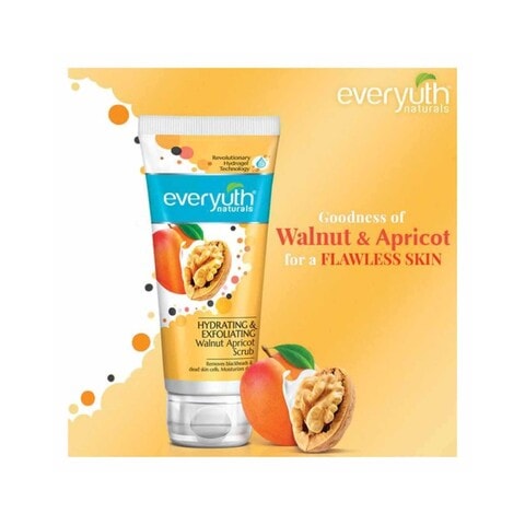 Everyuth Naturals Hydrating And Exfoliating Walnut Apricot Scrub White 150g