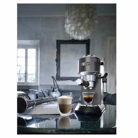 Dedica Style manual coffee maker EC685.W